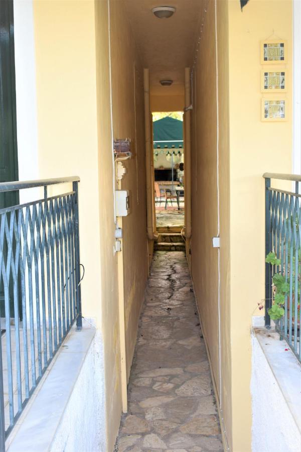 Casa Trizoni Nikiana Appartement Buitenkant foto